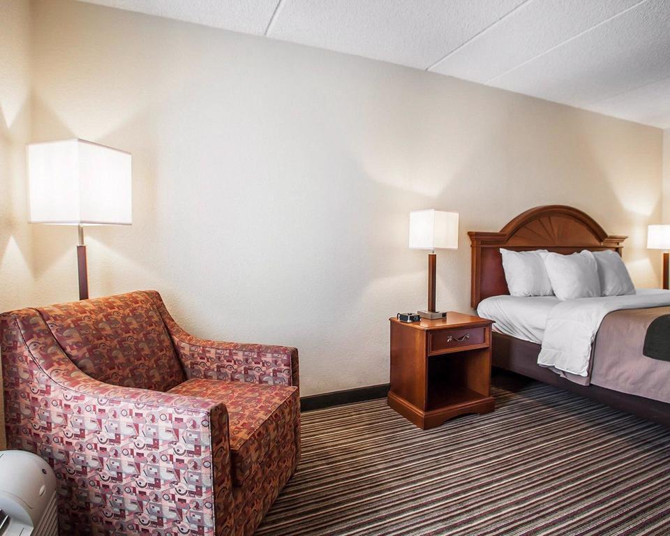 Comfort Inn Lehigh Valley West Fogelsville Exteriör bild