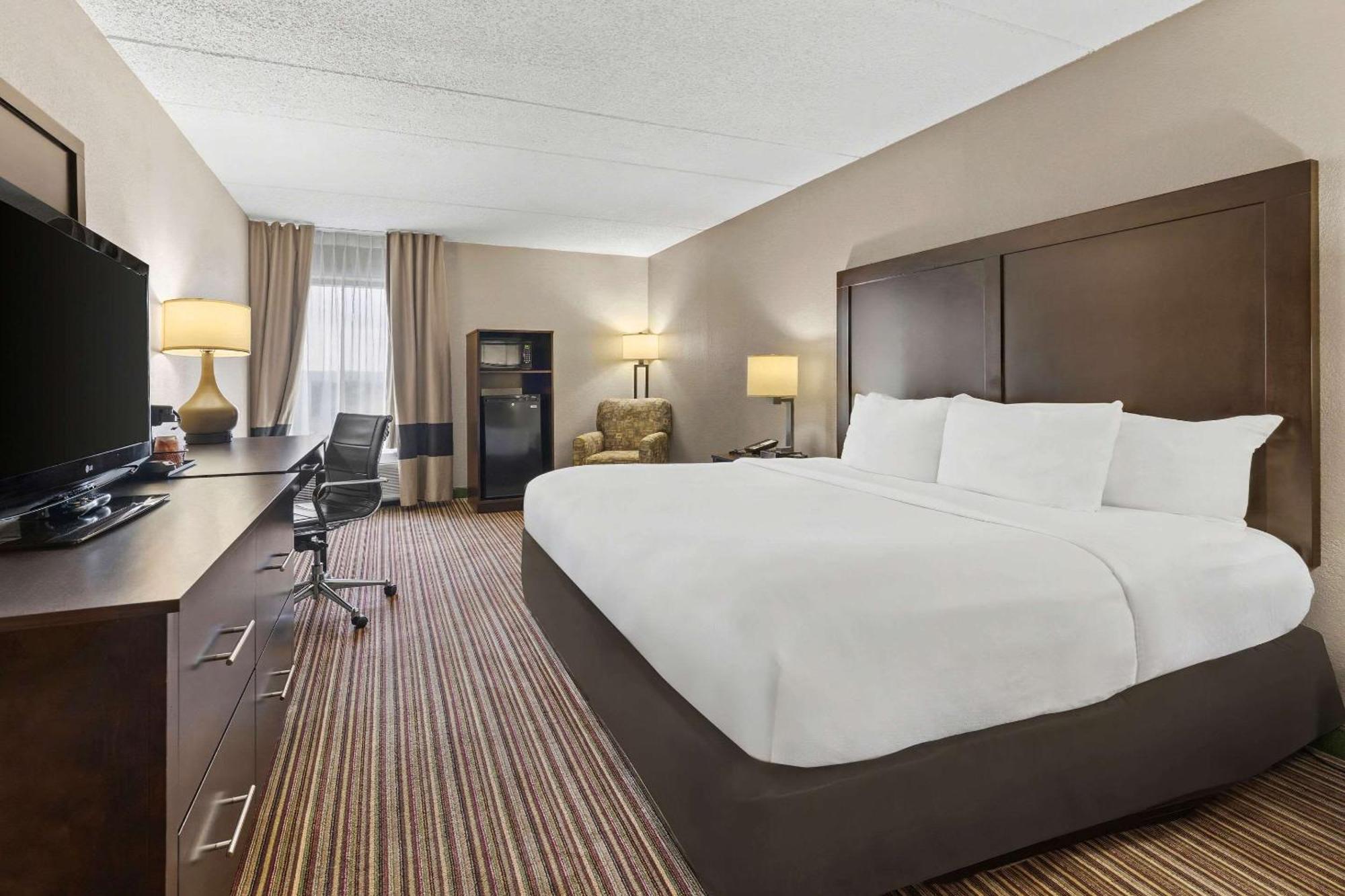 Comfort Inn Lehigh Valley West Fogelsville Exteriör bild