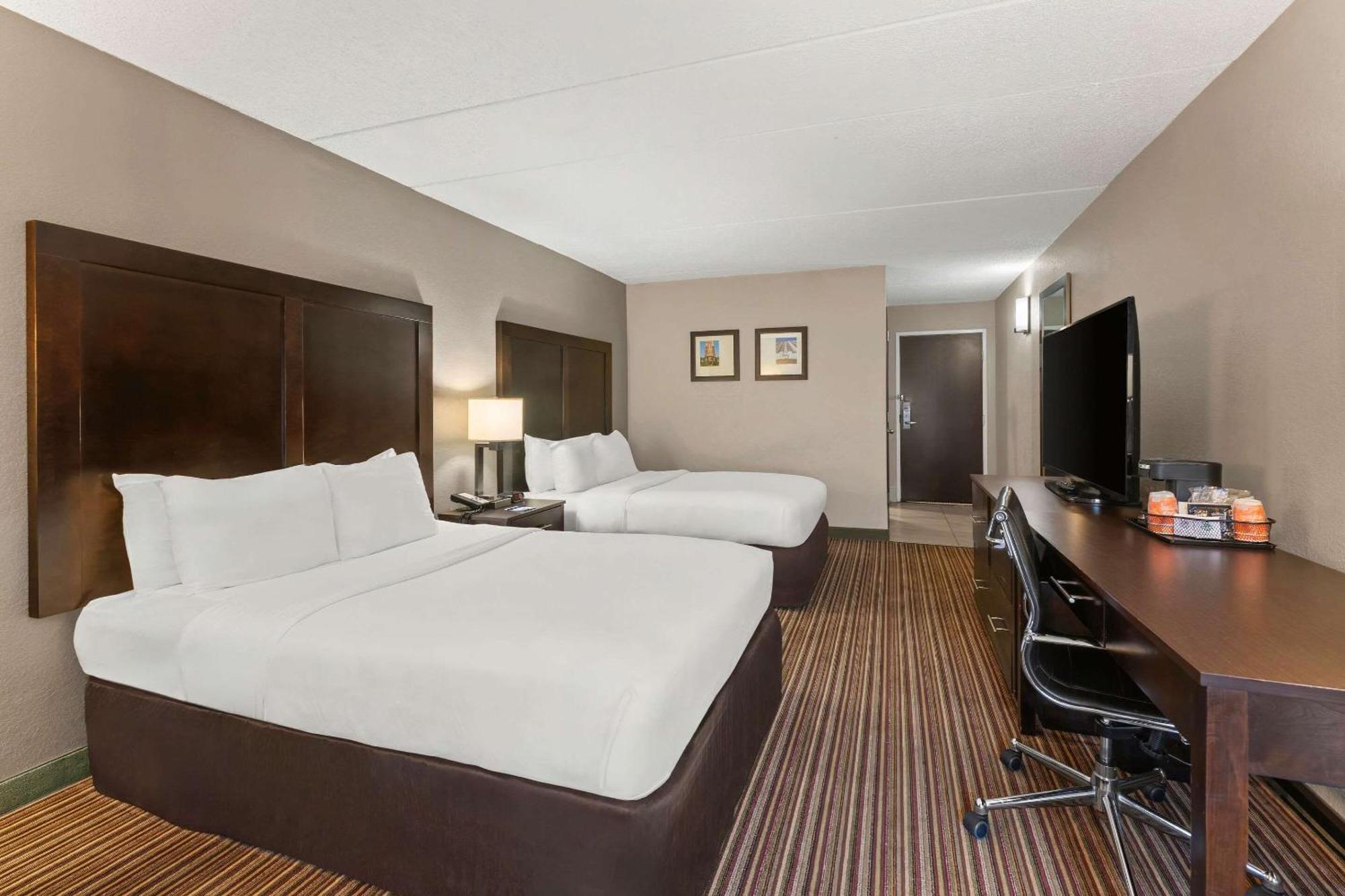 Comfort Inn Lehigh Valley West Fogelsville Exteriör bild