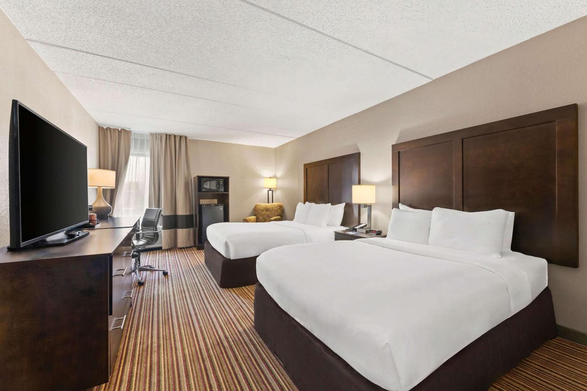 Comfort Inn Lehigh Valley West Fogelsville Exteriör bild